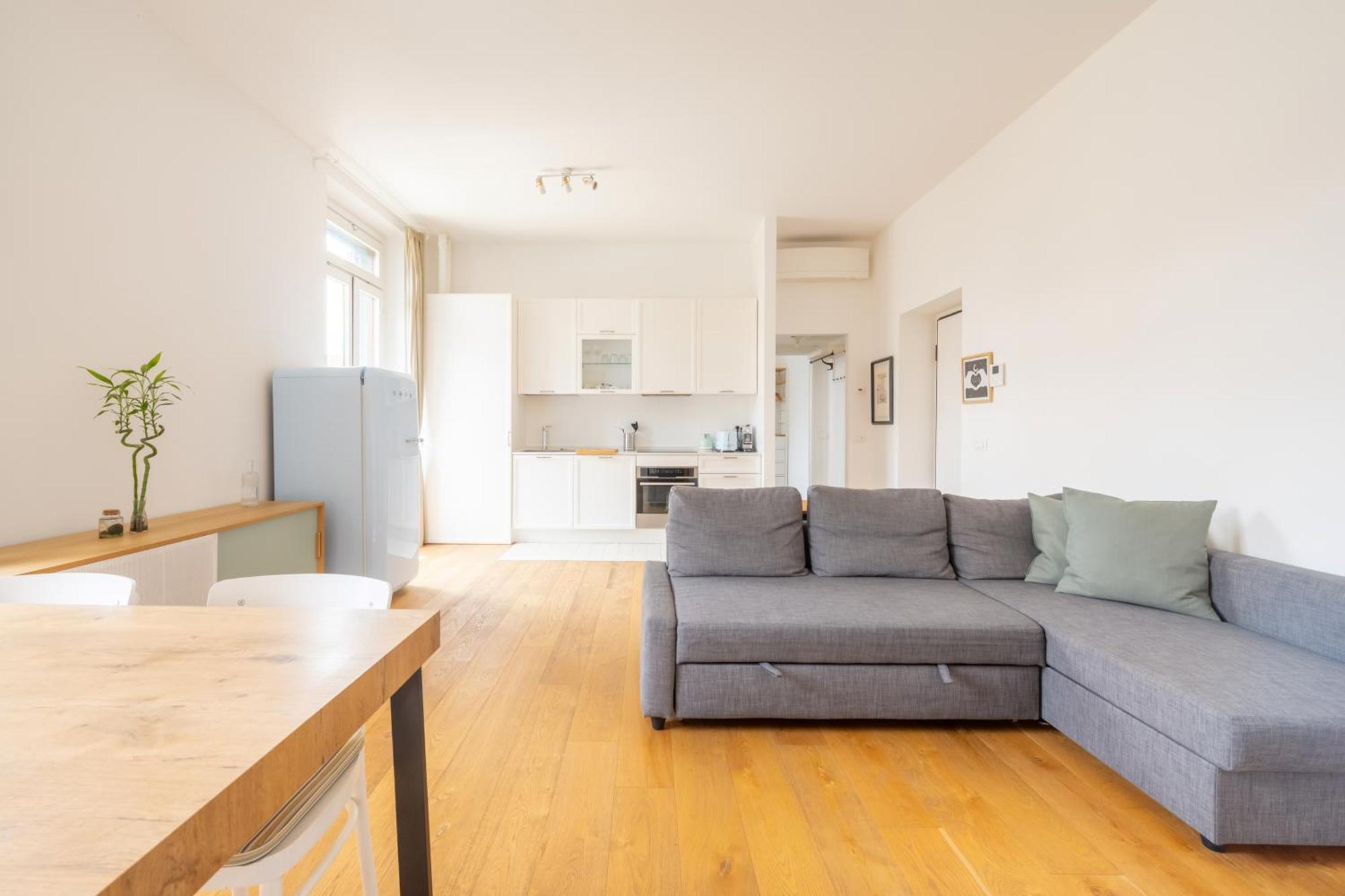 Milano Isola - Bright 2-Room Apartment With Balcony المظهر الخارجي الصورة