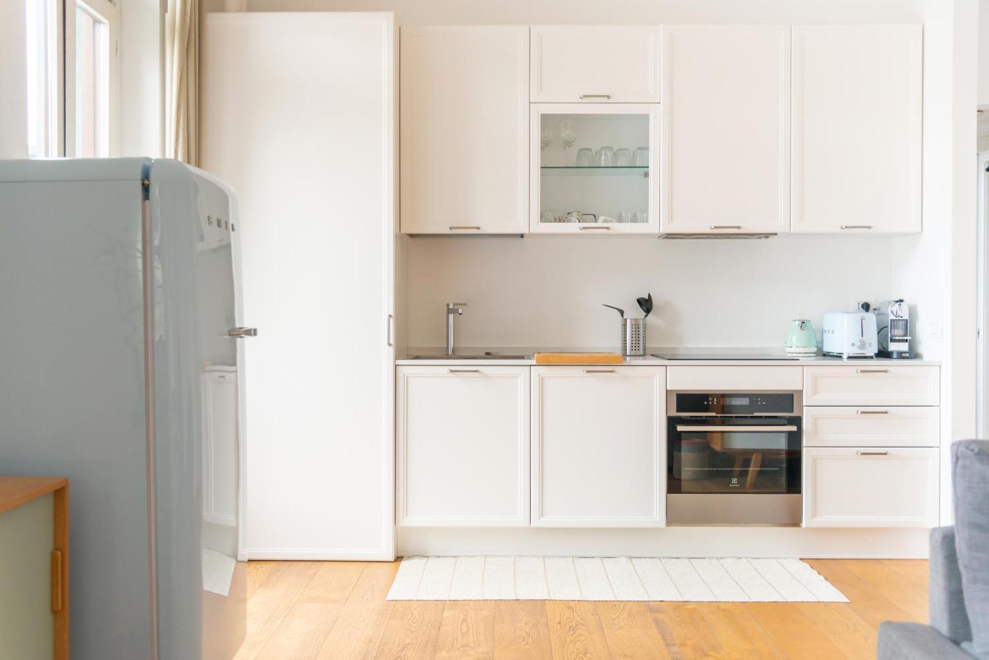 Milano Isola - Bright 2-Room Apartment With Balcony المظهر الخارجي الصورة